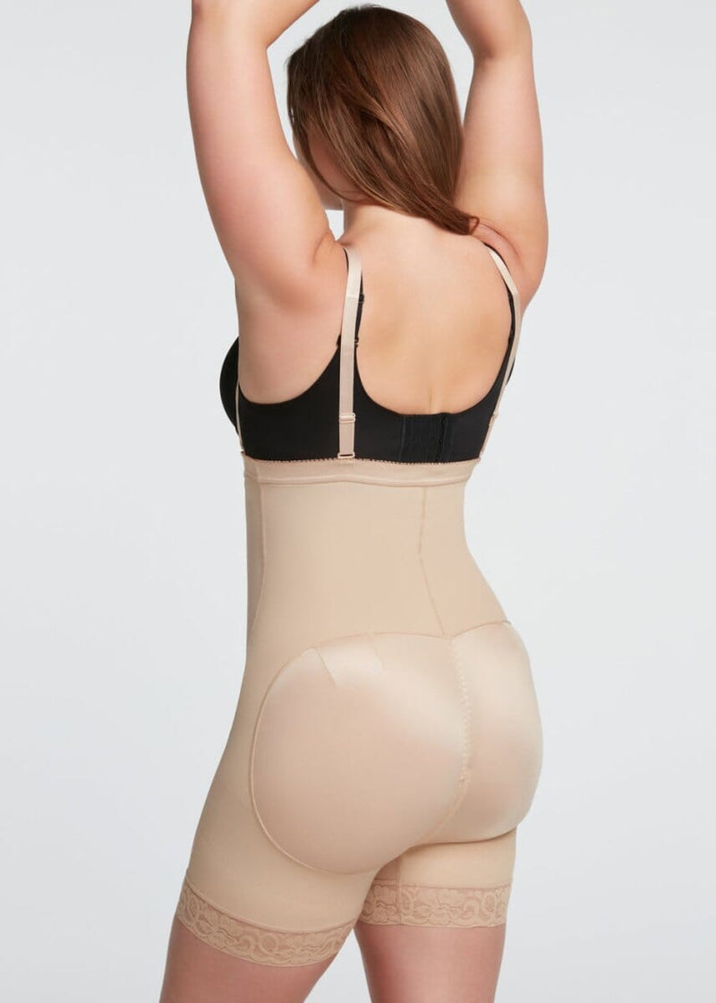 Best BBL Compression Garment for Curves and Comfort - Paelora